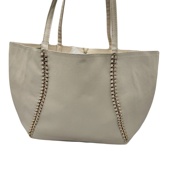 Elegant Badgley Mishcka Tote Bag NWT Gift Ready - Picture 2 of 4